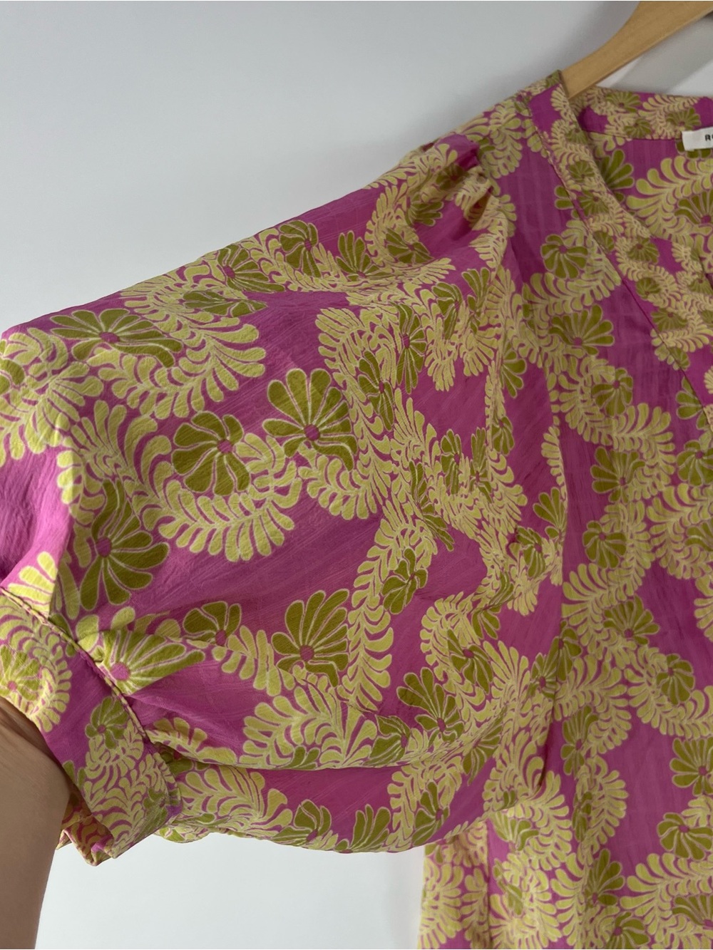 Rose + Olive Relaxed Fit Tie Front Boho Blouse M - Picture 4 of 9